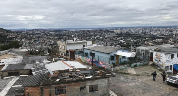 Morro da Cruz: tecnologia para reduzir desigualdades