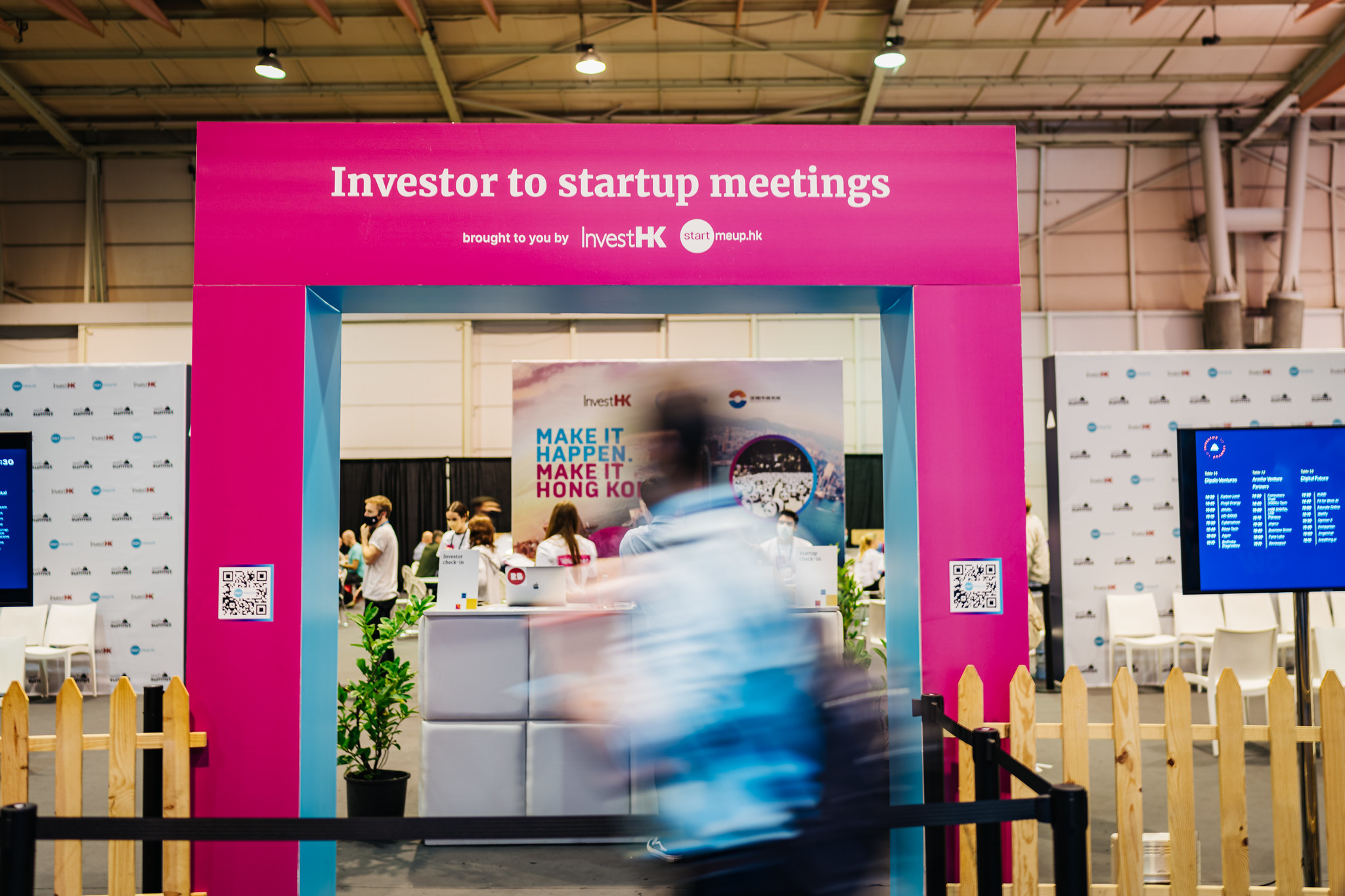 Espaço de encontro entre investidores e startups na Web Summit 2021