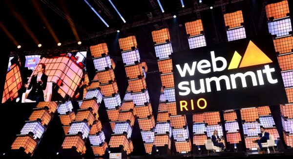 IA Generativa e Criatividade no Web Summit Rio 2023